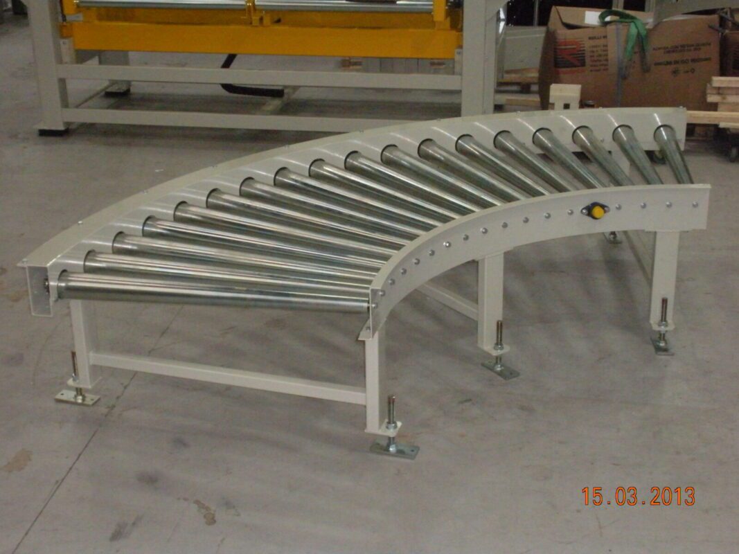 Case and Tote Conveyor Systems